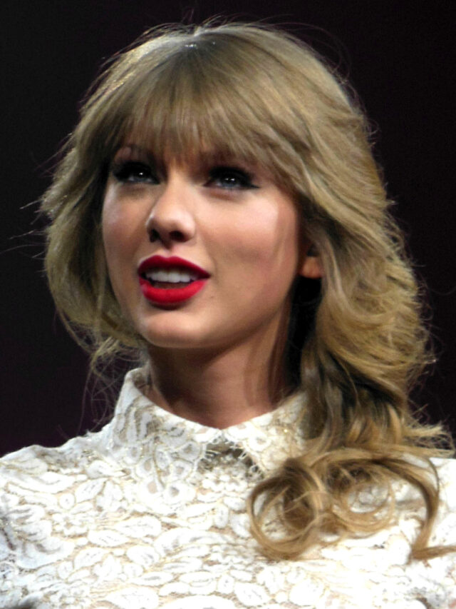 TAYLOR SWIFT – 10 Amazing Facts