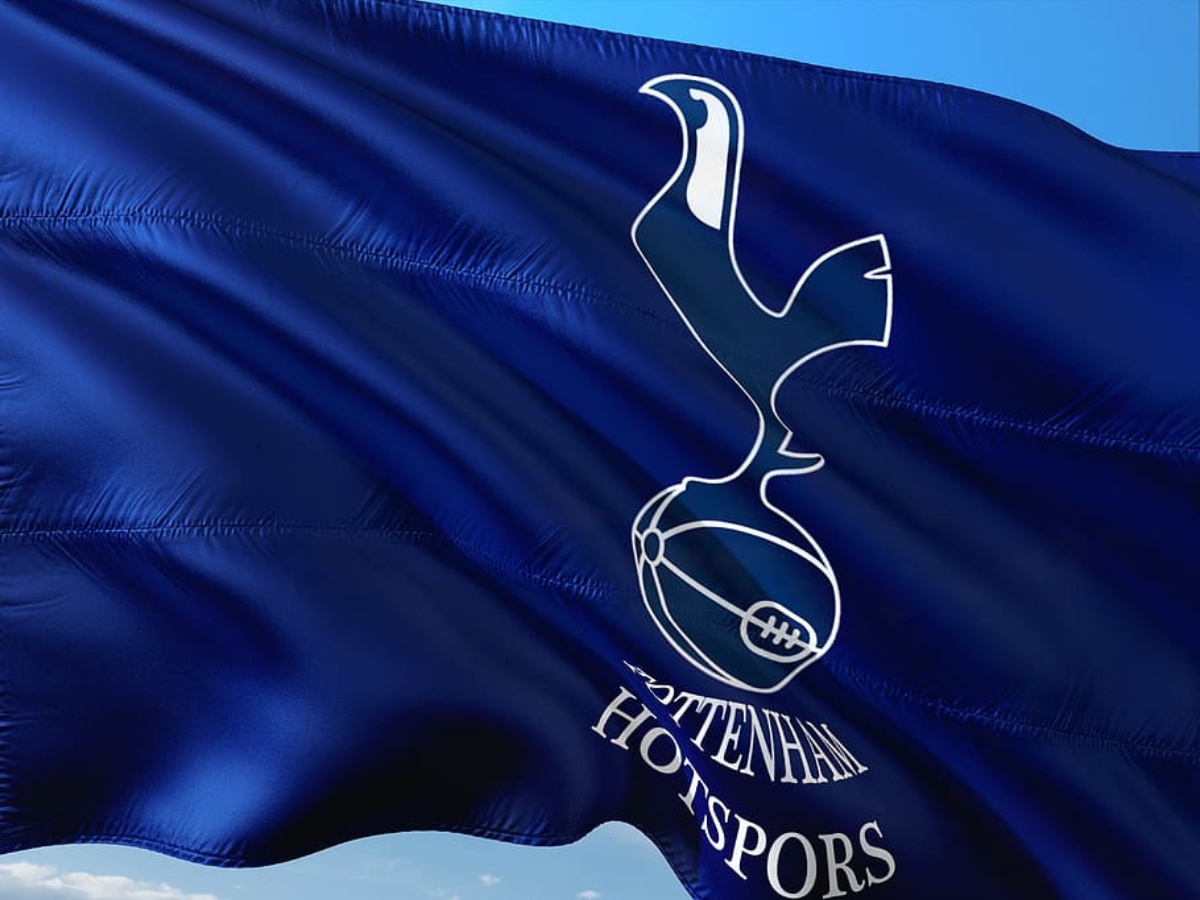 **Thrilling Preseason Clash: Tottenham Hotspur and West Ham United Set the Stage for an Exciting Season | PremierLeaguePreseason | TottenhamvsWestHam | FootballExcitement | TeamPreparations | SeasonPreview | TottenhamHotspur | WestHamUnited | FootballRivalry | PreseasonEncounter | GameHighlights |**