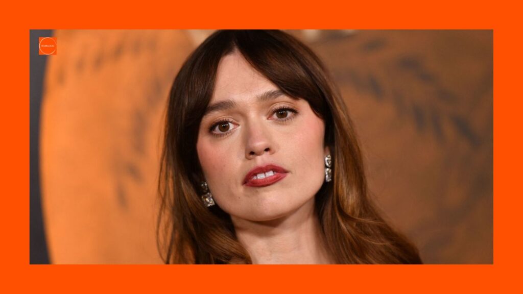 AimeeLouWood | WhiteLotus | CelebrityNews | SatireOrShame | TVNews2025 | ComedyBacklash | MediaEthics | SNLApology | ComedyEthics | WhiteLotusStar | EntertainmentControversy | MediaAccountability | BodyImageInMedia | SatiricalComedyDebate | SNLSkitControversy | CelebrityBacklash | EntertainmentNews | SaturdayNightLive |  AimeeLouWoodSNL | SNLScandal2025 |  SketchComedyControversy |