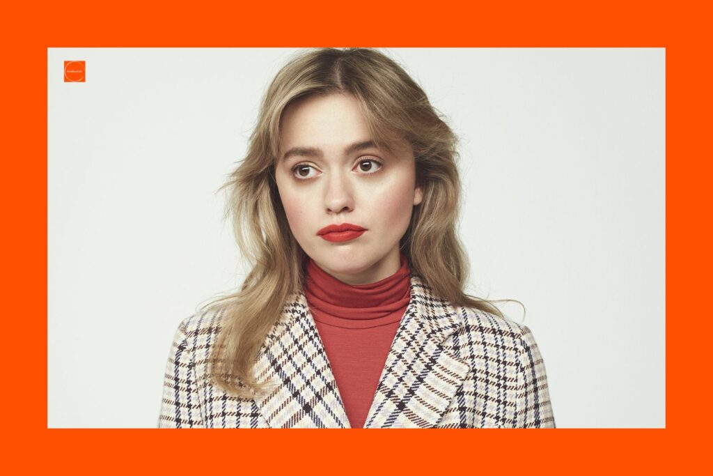 AimeeLouWood | WhiteLotus | CelebrityNews | SatireOrShame | TVNews2025 | ComedyBacklash | MediaEthics | SNLApology | ComedyEthics | WhiteLotusStar | EntertainmentControversy | MediaAccountability | BodyImageInMedia | SatiricalComedyDebate | SNLSkitControversy | CelebrityBacklash | EntertainmentNews | SaturdayNightLive |  AimeeLouWoodSNL | SNLScandal2025 |  SketchComedyControversy |